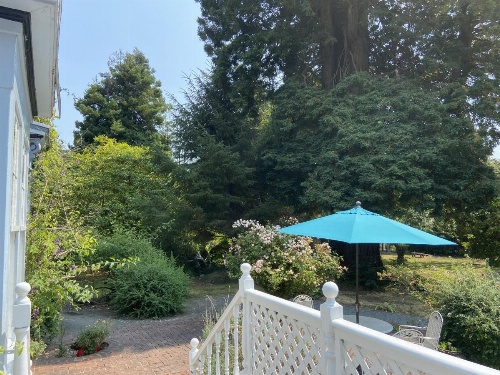 Shaw House Inn image 13
